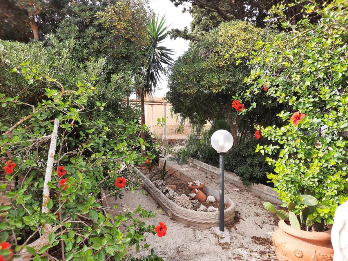 Castello Del Nonno Hotel Mazara del Vallo Buitenkant foto